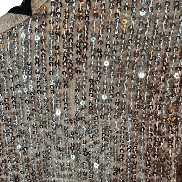 Elegant Sequin Mini Dress in Gold - Picture 6 of 12